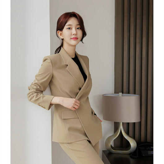 Traje Ejecutivo para Mujer con Cintura Ajustable - Image 3