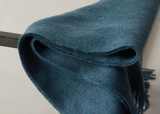 Bufanda de Cachemira Cálida en Colores Lisos para Mujer - Image 7