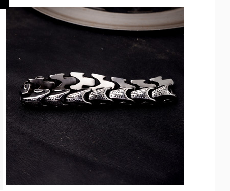 Pulsera de Acero Titanio Personalizada Estilo Retro para Hombre - Image 8