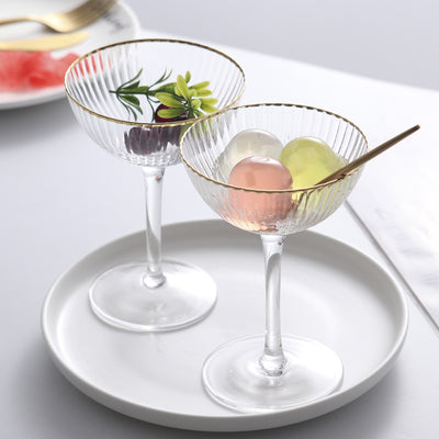 Vaso Elegante para Helado con Borde Dorado y Rayas de Cristal - Image 7