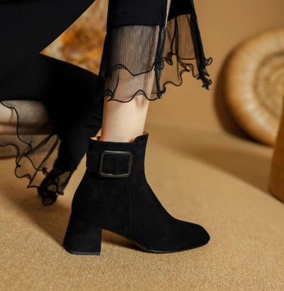 Botas Tobilleras de Tacón Grueso con Hebilla de Cuero Estilo Retro - Image 3