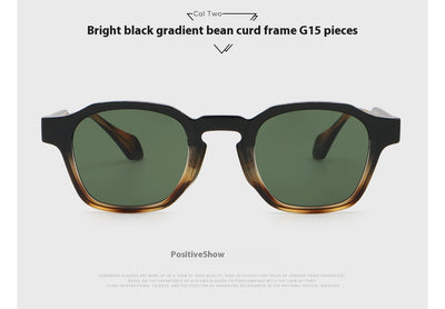 Classic fashion sunglasses with a black and tortoiseshell quadrilateral frame and dark green lenses, angled view. - Image 9