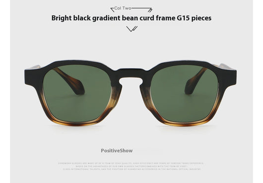 Classic fashion sunglasses with a black and tortoiseshell quadrilateral frame and dark green lenses, angled view. - Image 9