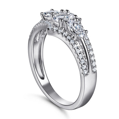 Anillo de Plata 925 con Circonita Micro-incrustada Diseño Diamante - Image 2