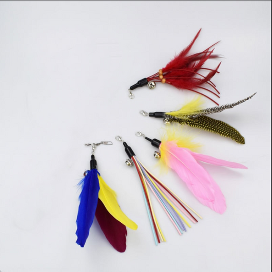 Caña de Pescar Interactiva para Gatos con Plumas Retráctil de 3 Secciones - Image 10