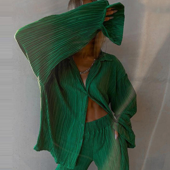 Blusa Suelta con Pliegues y Costuras de Contraste