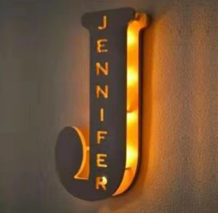 Lámpara Personalizada con Letras Iluminadas - Image 40