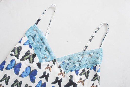Top Corto Ajustado con Tirantes y Estampado de Mariposas en Encaje - Image 2
