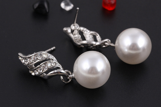 Conjunto de Aretes de Perla con Collar a Juego - Image 17