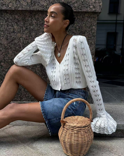 Blusa Corta Tejida con Mangas Acampanadas y Cortes Atrevidos - Image 28