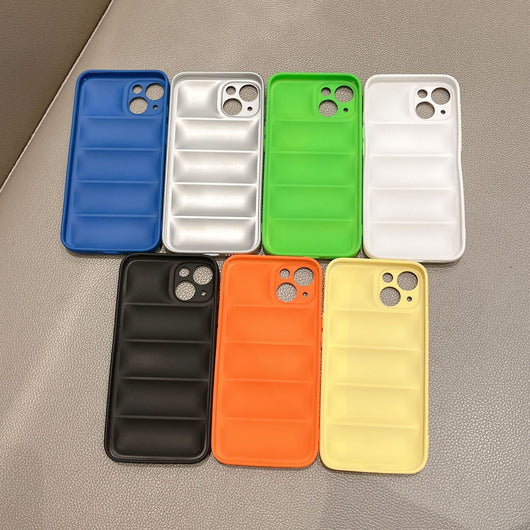 Funda Protectora Acolchada de Silicona para Teléfono - Image 11