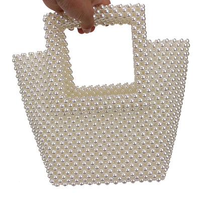Bolsa Tote Blanca con Marco de Perlas - Image 3