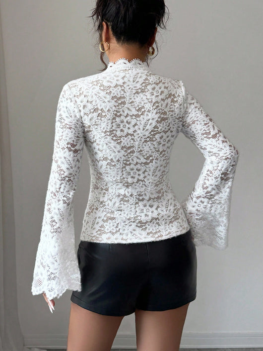 Blusa Bodycon de Encaje Blanco Elegante y Sofisticada - Image 8