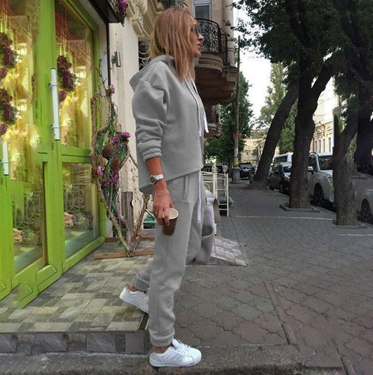 Conjunto Deportivo Mujer Sudadera Irregular con Capucha Dos Piezas - Image 2