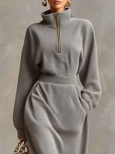 Vestido Casual Gris Claro con Cuello V, Manga Larga y Cierre Frontal - Image 10