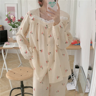Pijama Largo de Algodón para Mujer con Encaje Floral