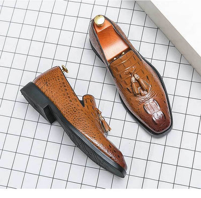 Zapatos de Cuero para Hombre Estilo Coreano con Patrón Cocodrilo y Borlas - Image 13