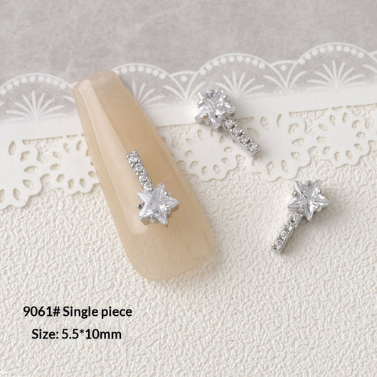 Accesorios de Decoración de Uñas con Moño de Circón Plateado - Image 17