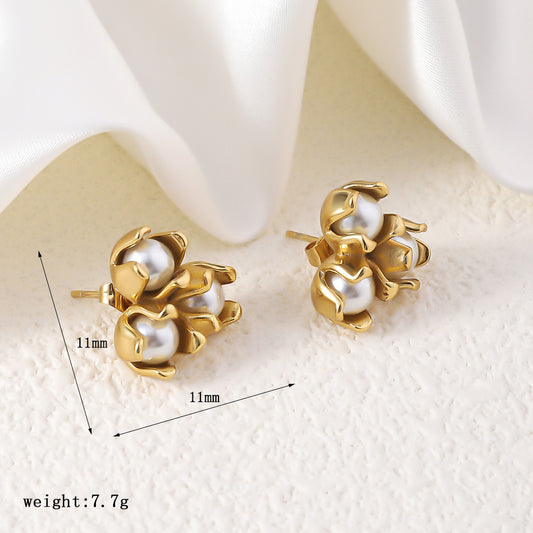 Aretes de Acero Inoxidable con Perla 18K Chapado en Oro - Image 2