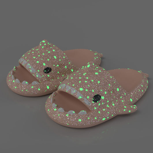 Pantuflas Tiburón con Luz Nocturna Diseño Noche Estrellada - Zapatillas de Casa para Parejas - Image 10