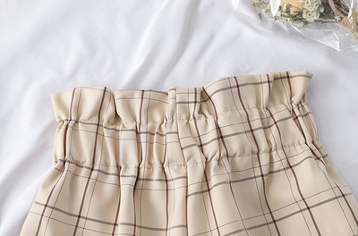 Shorts de Cintura Alta Tartán con Tirantes Floral - Image 8