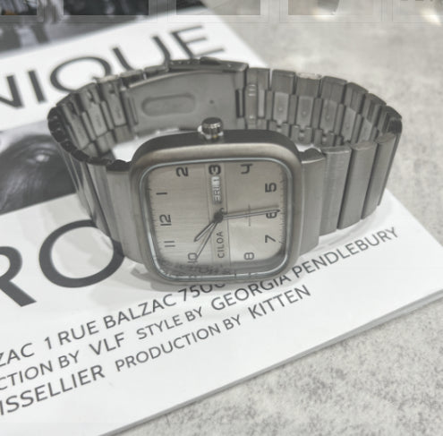 Reloj Mecánico Estilo Industrial para Hombre - Diseño Estudiante - Image 14