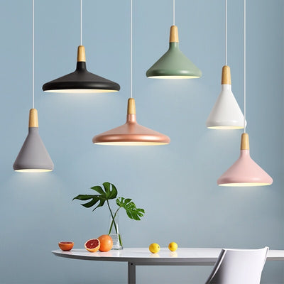 Lámpara Colgante Nórdica de Madera Sólida y Aluminio Diseño Minimalista