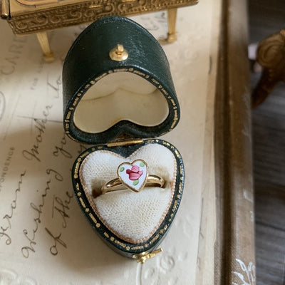 Anillo Rosa Esmaltado Pintado a Mano