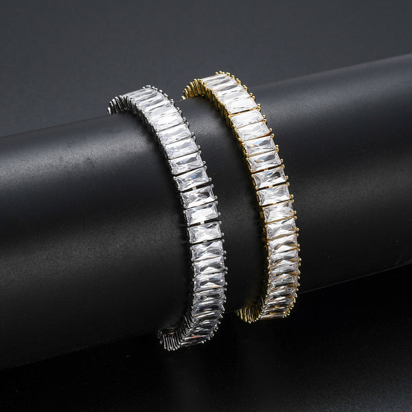 Pulsera de Latón Cuadrada con Zirconia Micropavé
