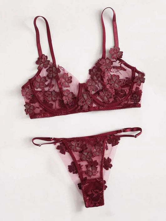 Conjunto Romántico de Encaje Floral Transparente - Image 3