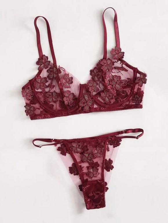 Conjunto Romántico de Encaje Floral Transparente
