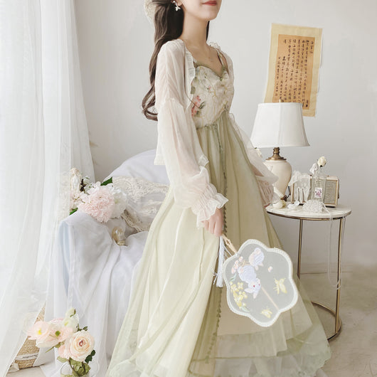 Vestido Elegante con Encaje de Hada y Patchwork de Malla - Image 3