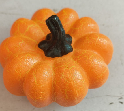 Linterna de Calabaza LED Decorativa - Lámpara Luminosa de Resina para Halloween - Image 17