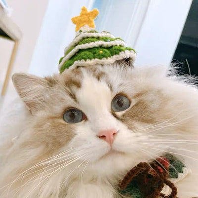 Gorro Navideño Tejido a Mano para Mascotas - Image 7