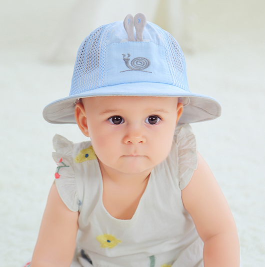 Gorro Protector Antigotas para Bebé con Máscara Integrada - Image 9