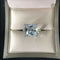 Anillo Cuadrado de Plata Esterlina con Zirconia Cúbica Clásico