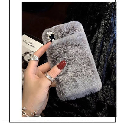 Funda para iPhone con Pulsera Conejo de Peluche Cálido - Image 7