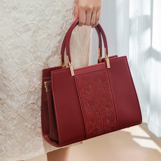 Bolso Rojo de Lujo para Mujer Sofisticada
