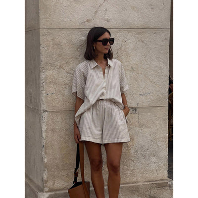 Conjunto de Camisa y Shorts a Rayas Holgado y Casual - Image 4