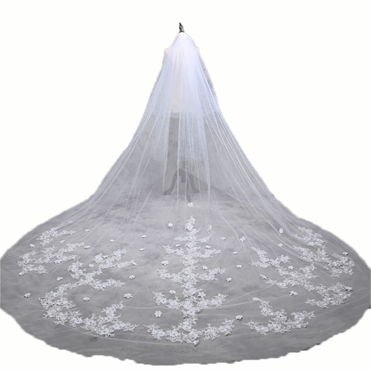 Vestido de Novia Lujo con Cola Larga y Velo de Hada Mágica - Image 22