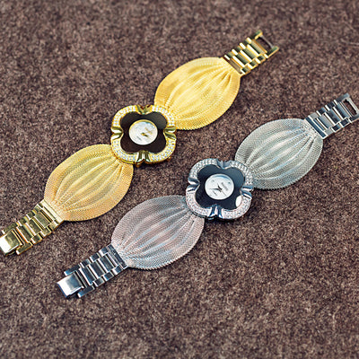 Reloj Pulsera de Lujo con Diamantes y Mariposa - Malla Metálica para Mujer - Image 8