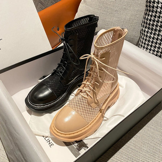 Botas Martin Cortas con Tacón Bajo, Punta Redonda y Cierre Frontal - Image 5