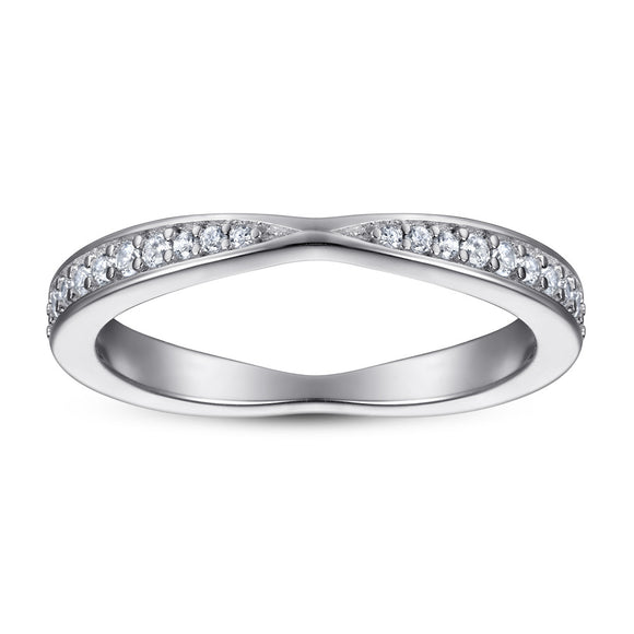 Anillo de Plata Pura con Diamantes en Círculo Completo para Mujer