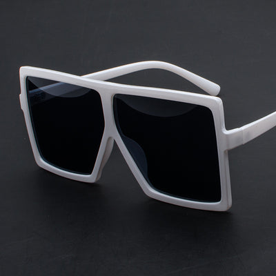 Oversized white square-frame sunglasses with dark lenses, featuring a bold and fashionable design. - Image 9