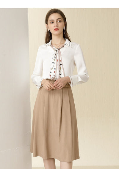 Blusa Ejecutiva Escote V Chifón con Volantes - Image 11