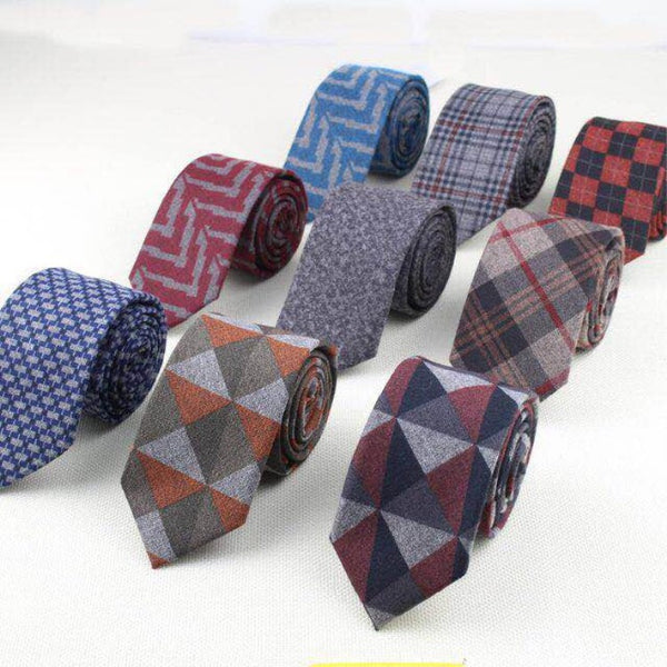 Corbata Ultra Angosta de Lana para Hombre - Elegancia Sofisticada
