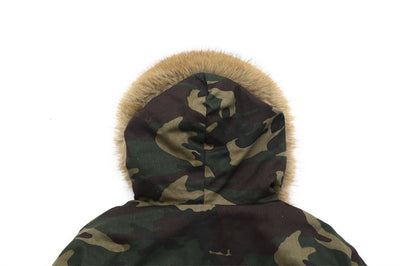 Abrigo Hoodie de Terciopelo con Bordado de Letras y Patrón Camuflaje - Image 14