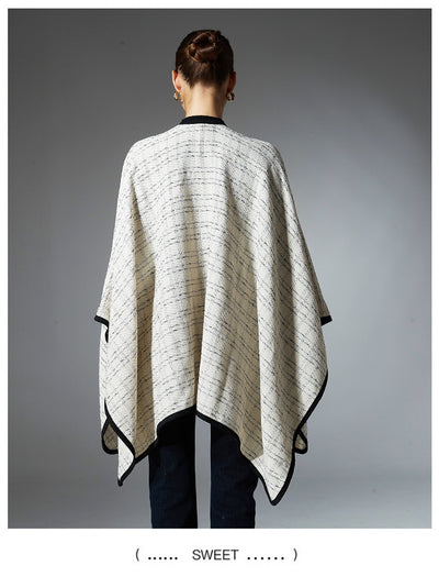 Par de Chales Beige con Hebilla para Otoño e Invierno - Image 11