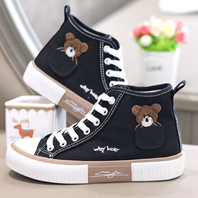 Zapatillas Altas para Mujer con Bolsillos y Diseño Oso - Image 5
