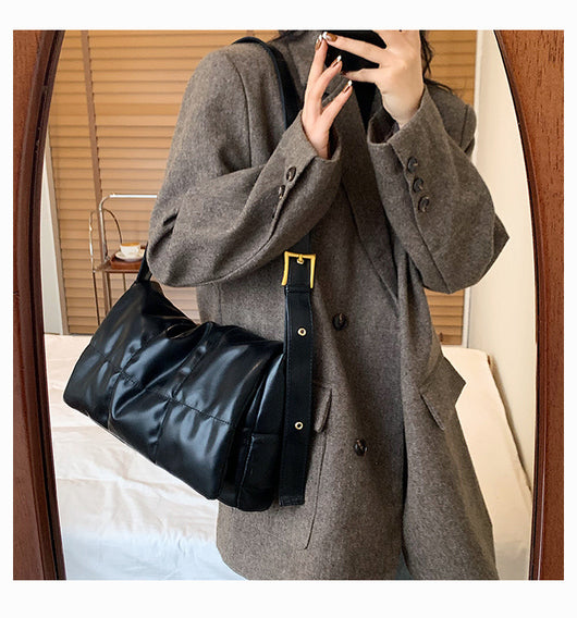 Bolso Diagonal de Cuero PU Suave con Textura - Image 14